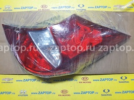 92402-1R200 Фонарь правый HYUNDAI Solaris 